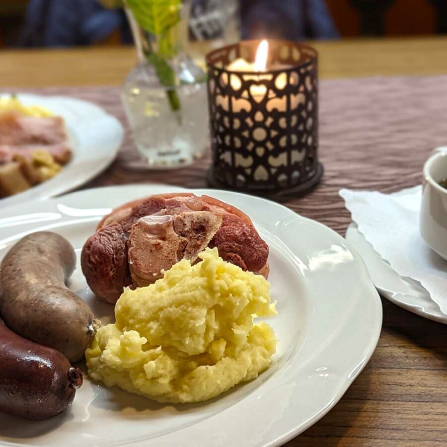 Traditionelles Schlachtfest II