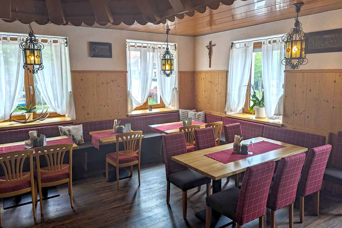 Stube im Landgasthof Löwen in rast